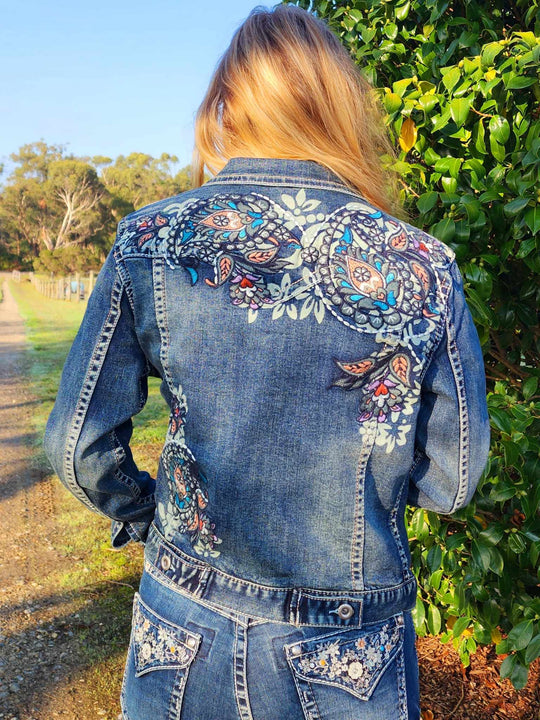 Grace in  La Denim Cowgirl Jacket Embroidery Size  Sm , XL