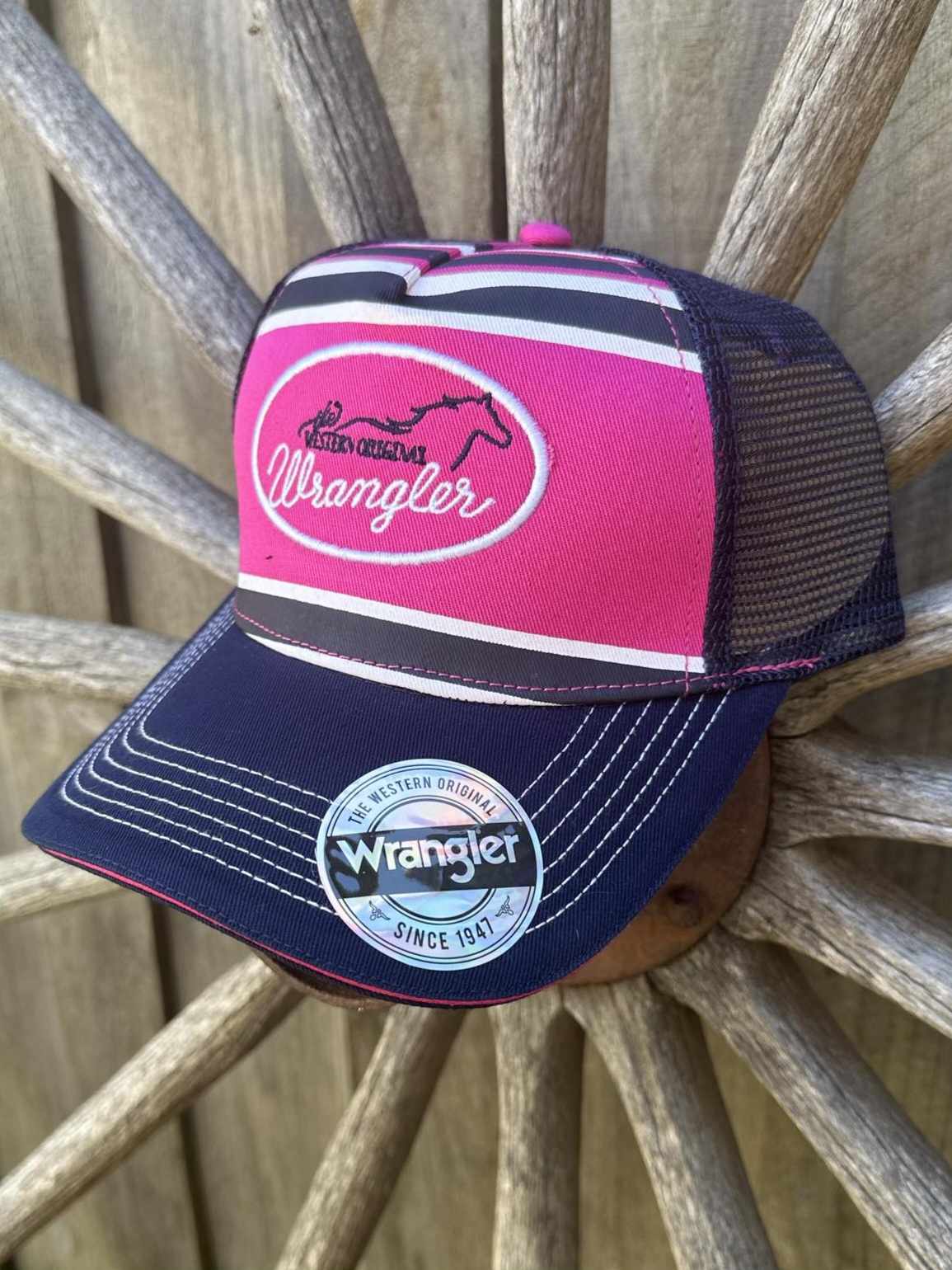 Wrangler Ava Cap Navy/ Pink Horse Logo