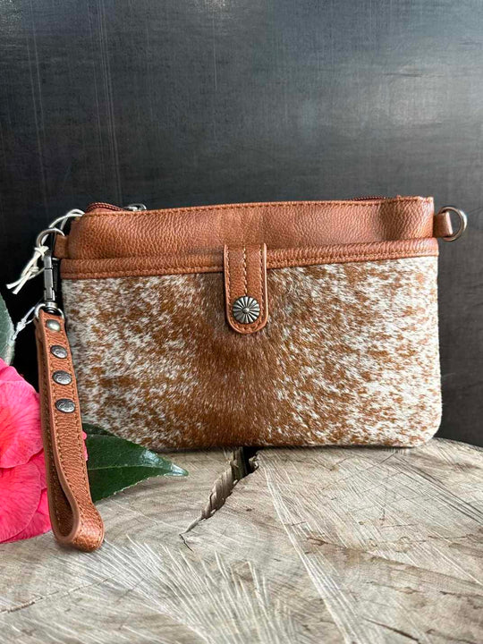 Wrangler Elisha Genuine  Cowhide  Leather Clutch/ Crossbody