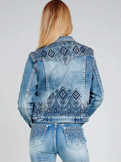 Grace in  La Denim Cowgirl Jacket Size M