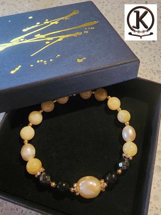 Jewellery - Pearl's & Gems By K Honey Onyx Gemstone & Freshwater Pearl Bracelet