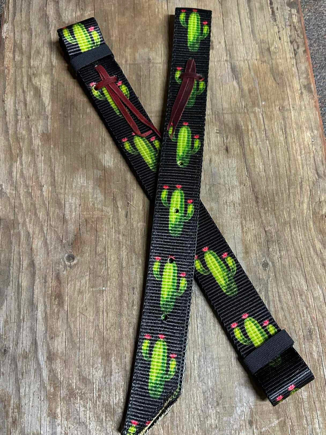 Billett - Western Billett Latigo Tie Strap and Latigo Set Cactus  Print