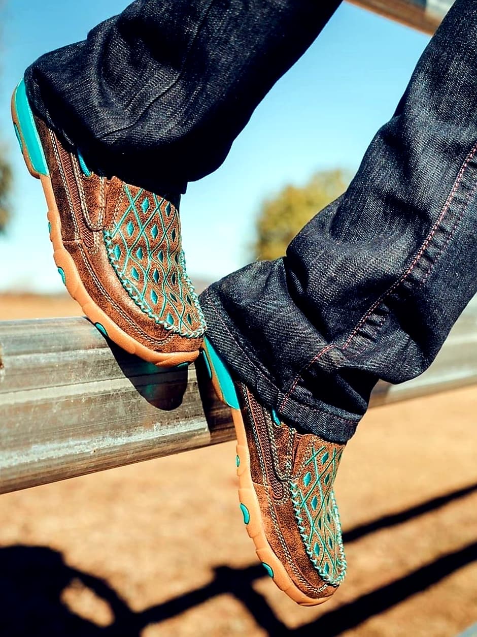 Twisted x Casual Leather Driving Mocs Western Shoes