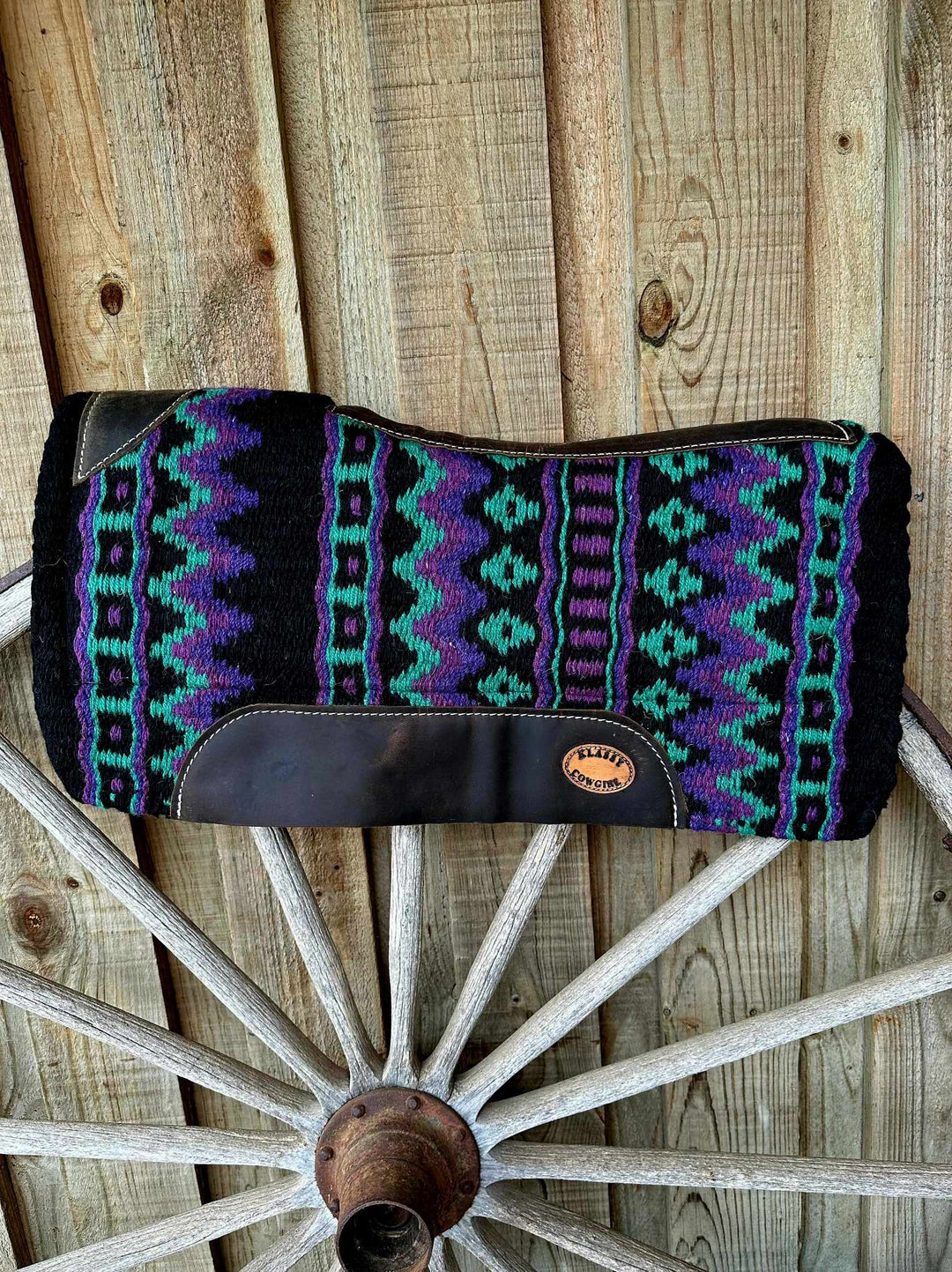 Western Klassy Cowgirl  28x30  Contour Woolen Top Felt Bottom Fender/Barrel Saddle pad