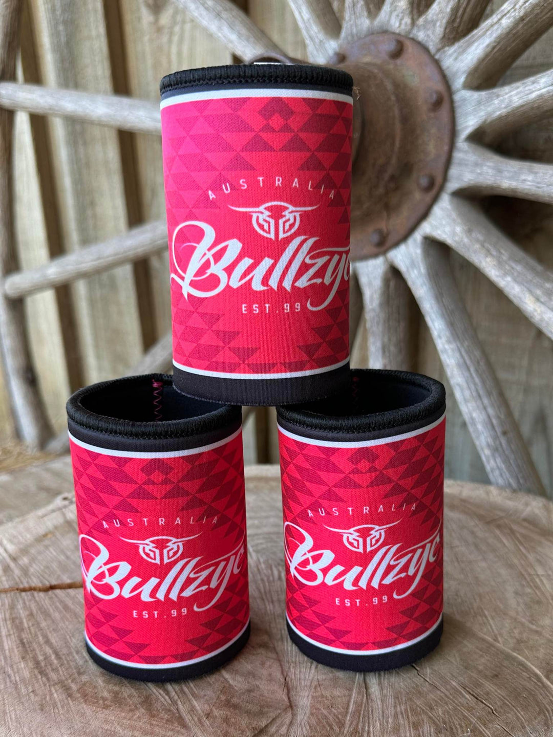 Bullzye -  Stubby Holder Cooler Waves