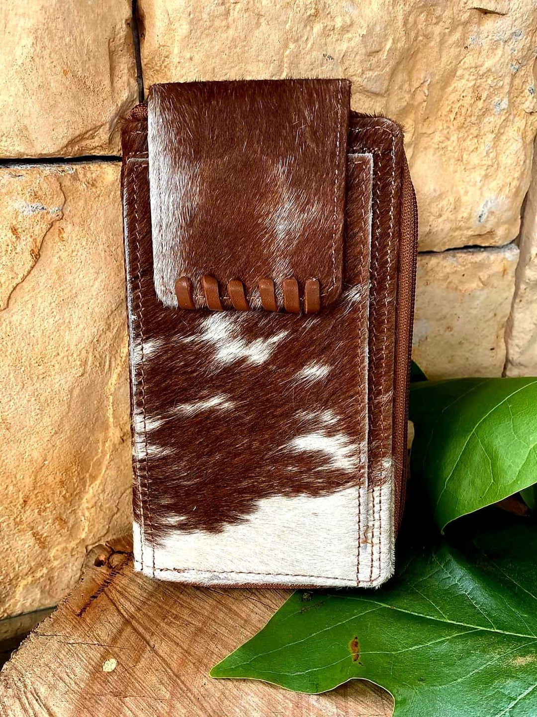 Western Hide & Leather Phone Wallet Purse