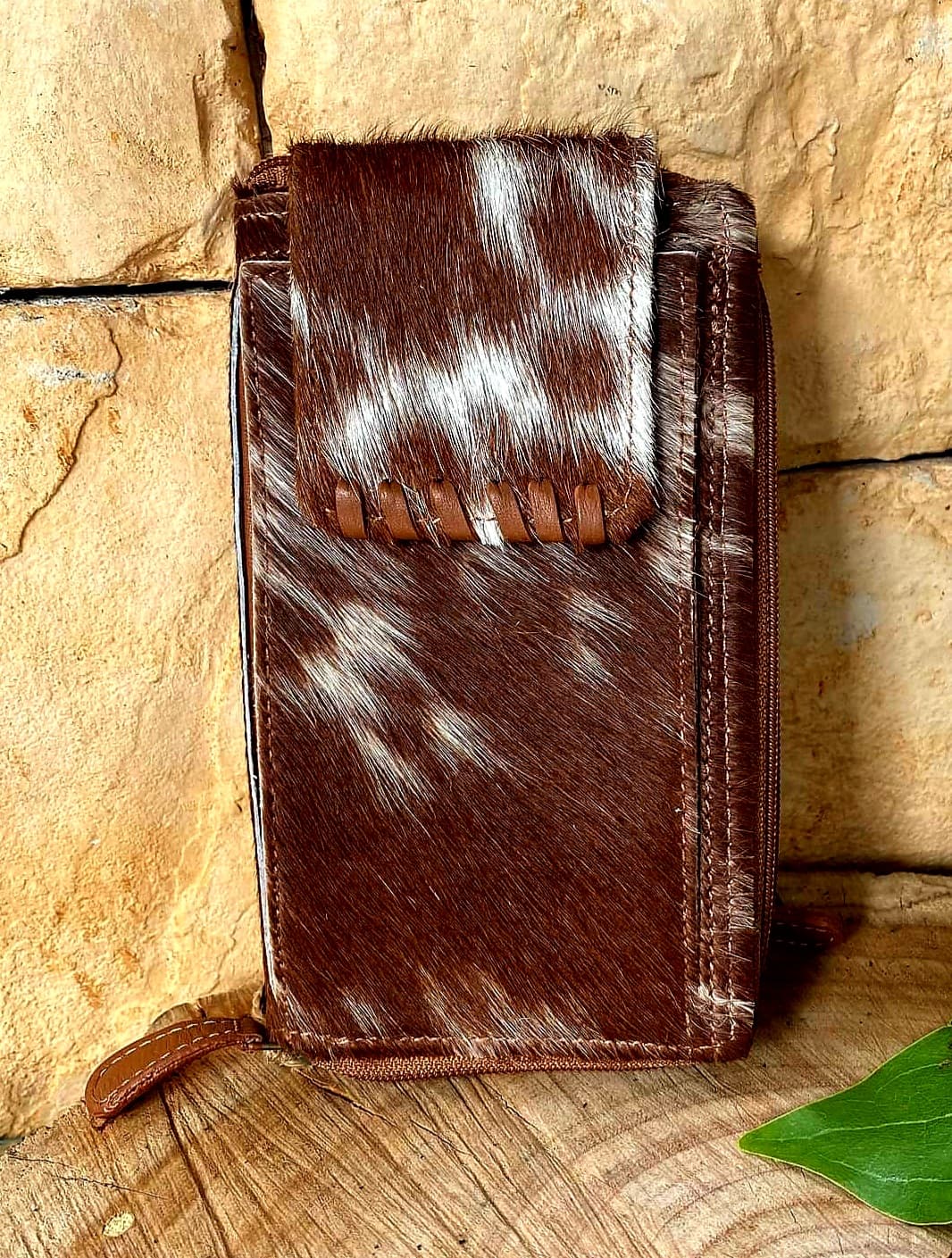 Western Hide & Leather Phone Wallet Purse