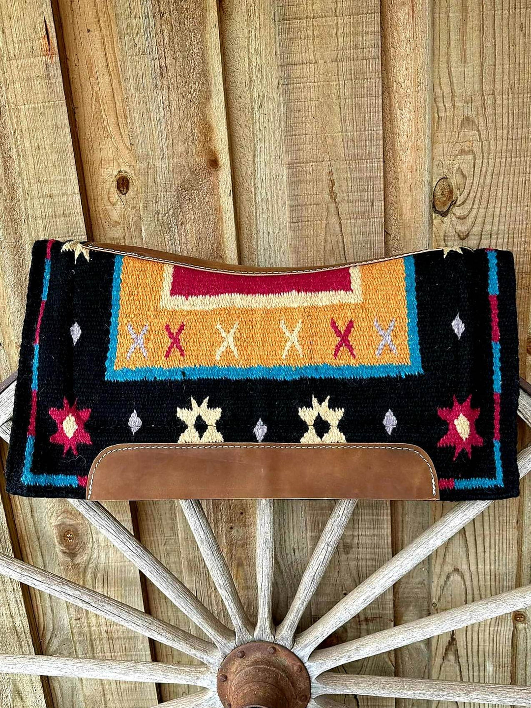 Western Saddle Pad Compact Size 28  Contour Woolen Top Felt Bottom