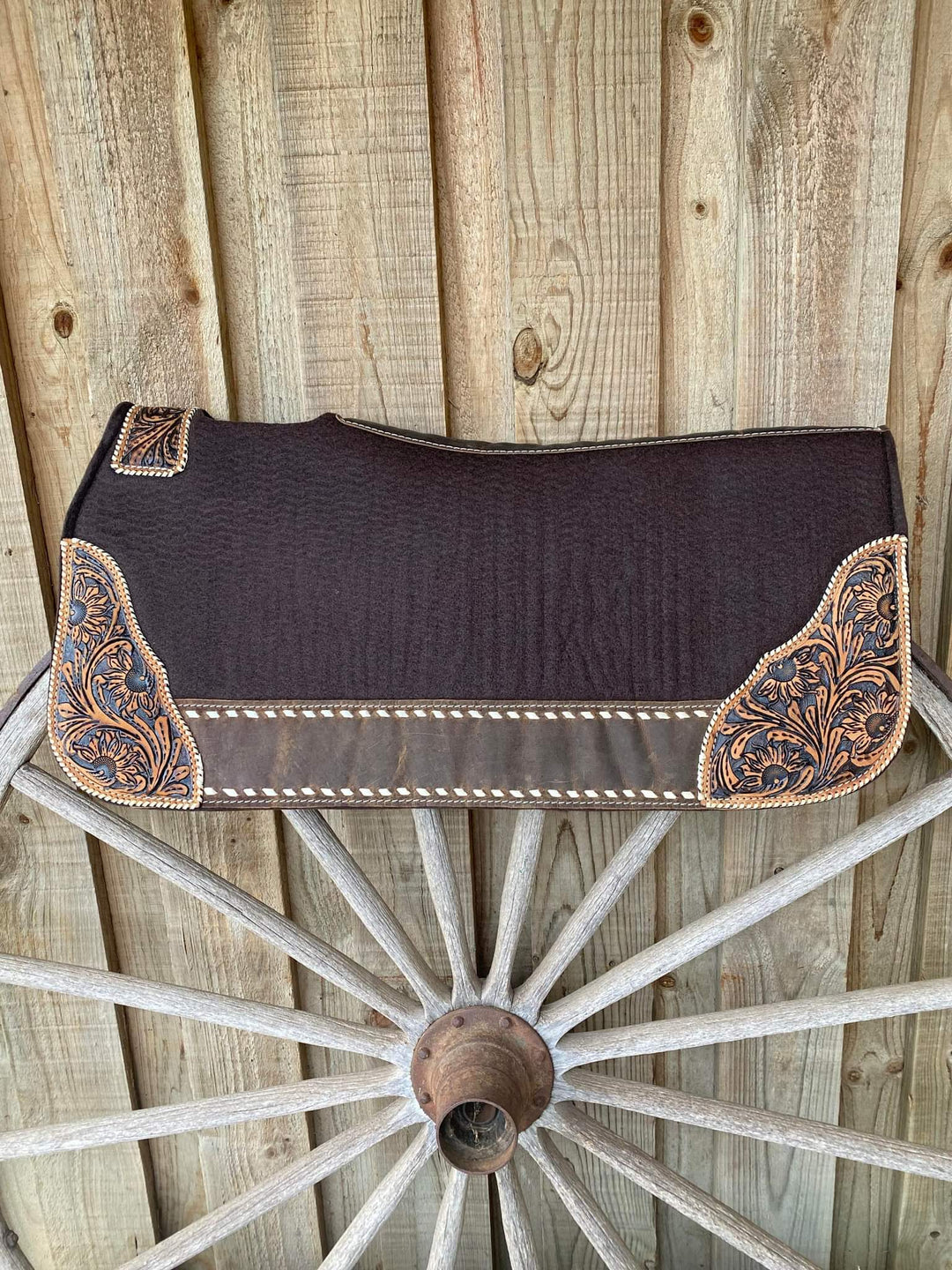 Western Saddle Pad  Felt Contoured 31" X 32"  Sunflower Tooling