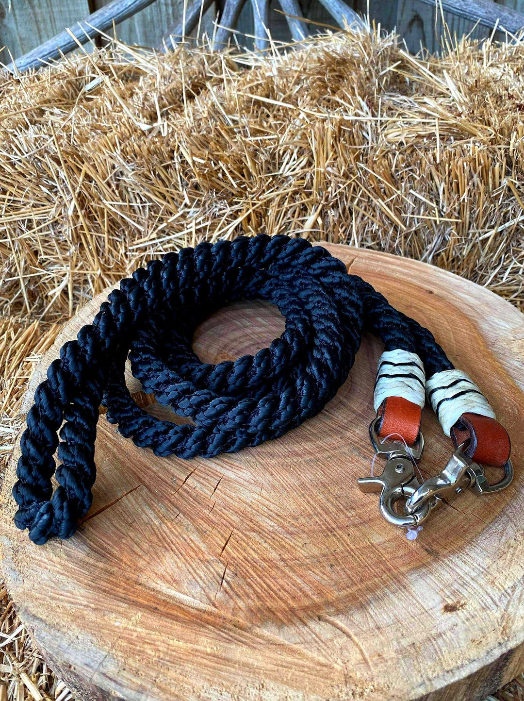 Reins -  8FT rolled nylon barrel reins Black