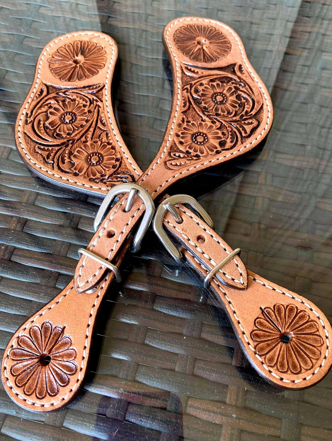 Straps - Leather Ladies size floral tooled spur straps