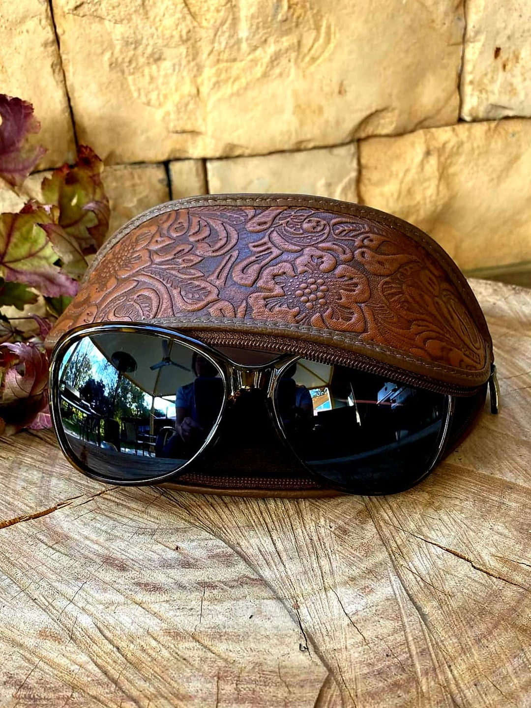 Gift - Sunglasses Leather Embossed Floral Print Case